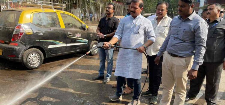 प्रभाग क्र. १६९ मधील कुर्ला नेहरू नगर या ठिकाणी स्वच्छता मोहीम